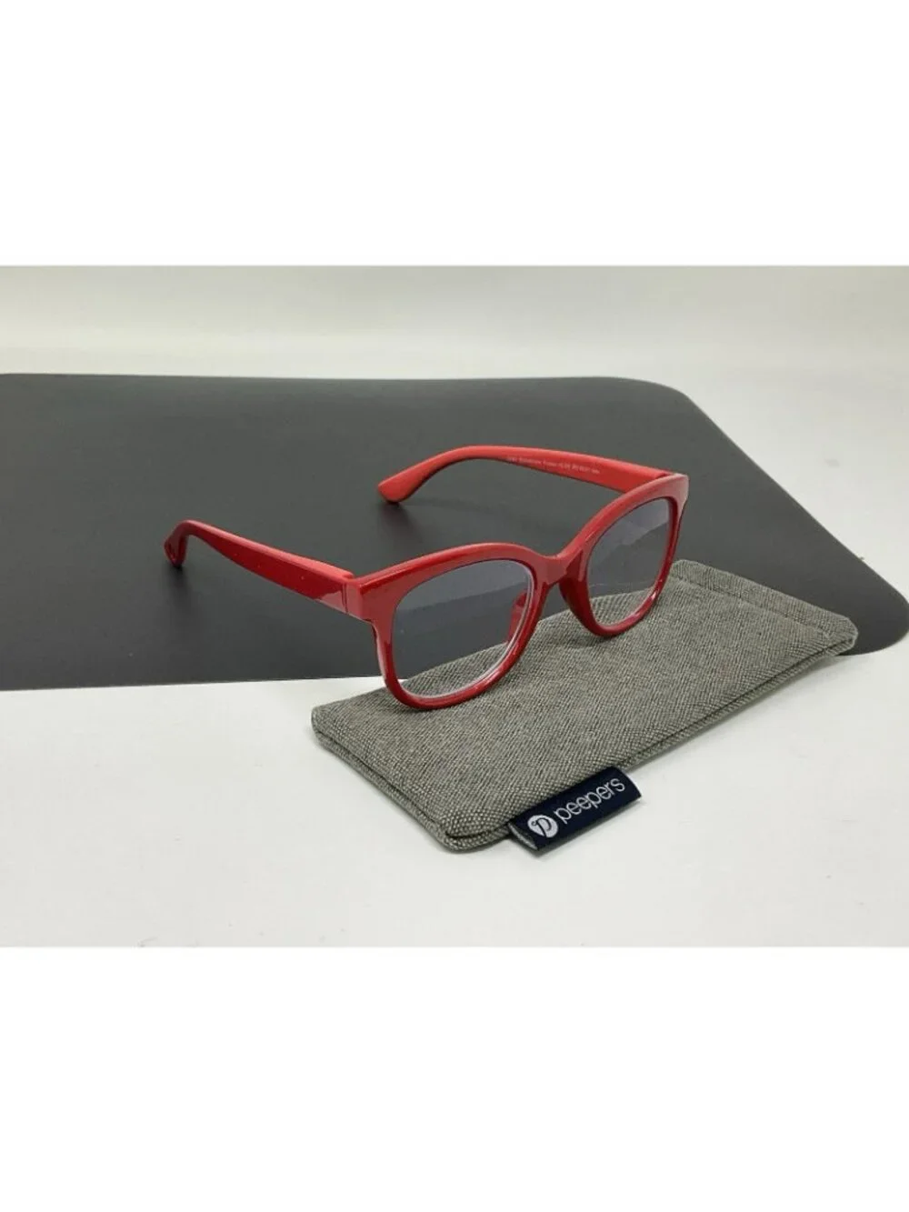 Peepers Grandview Reading Glasses   Blue Light Red Pink Retired Color + 2.00